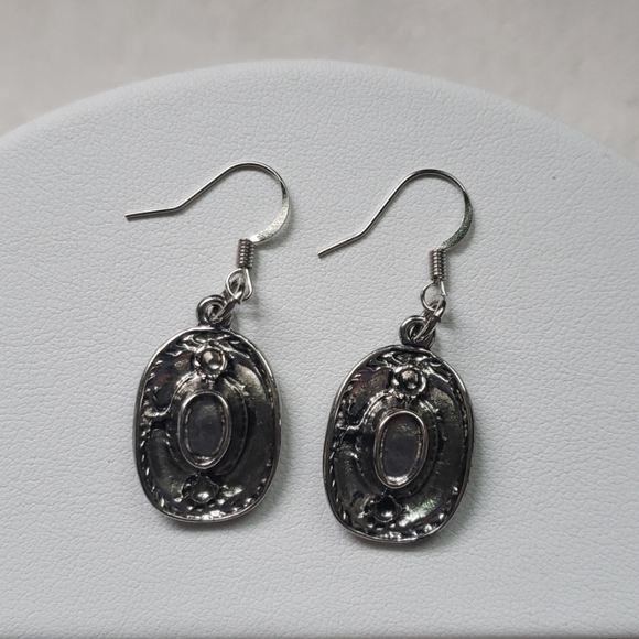 Cowboy hat earrings - Picture 4 of 6